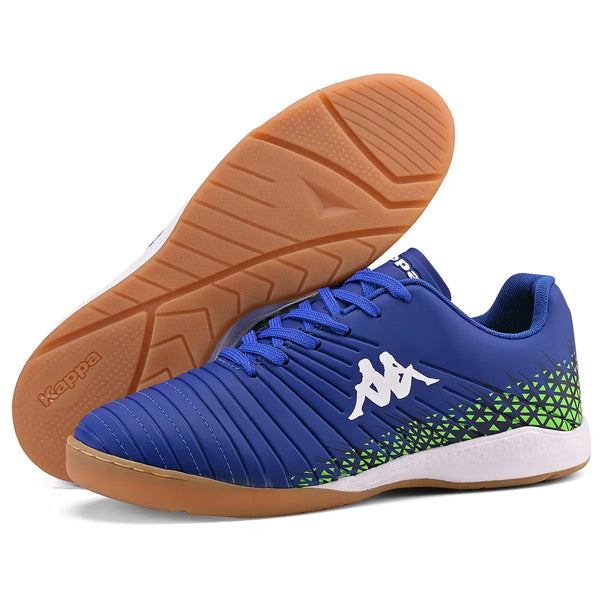 Chuteira Kappa azul com detalhes verdes e sola de borracha, ideal para prática de esportes e atividades físicas.